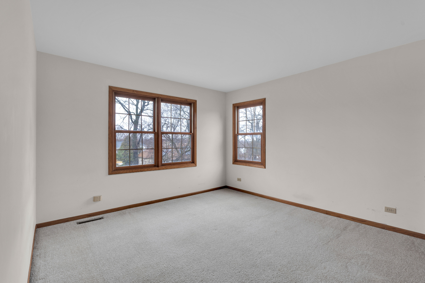 3702 Biscayne Road, McHenry, IL 60050