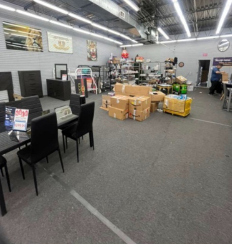 218 E 47th Street, Chicago, IL 60653