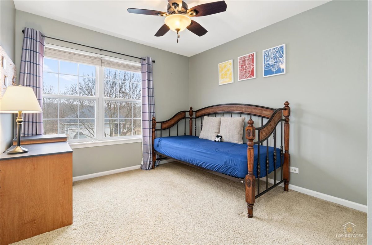 796 Singing Hills Drive, Volo, IL 60073