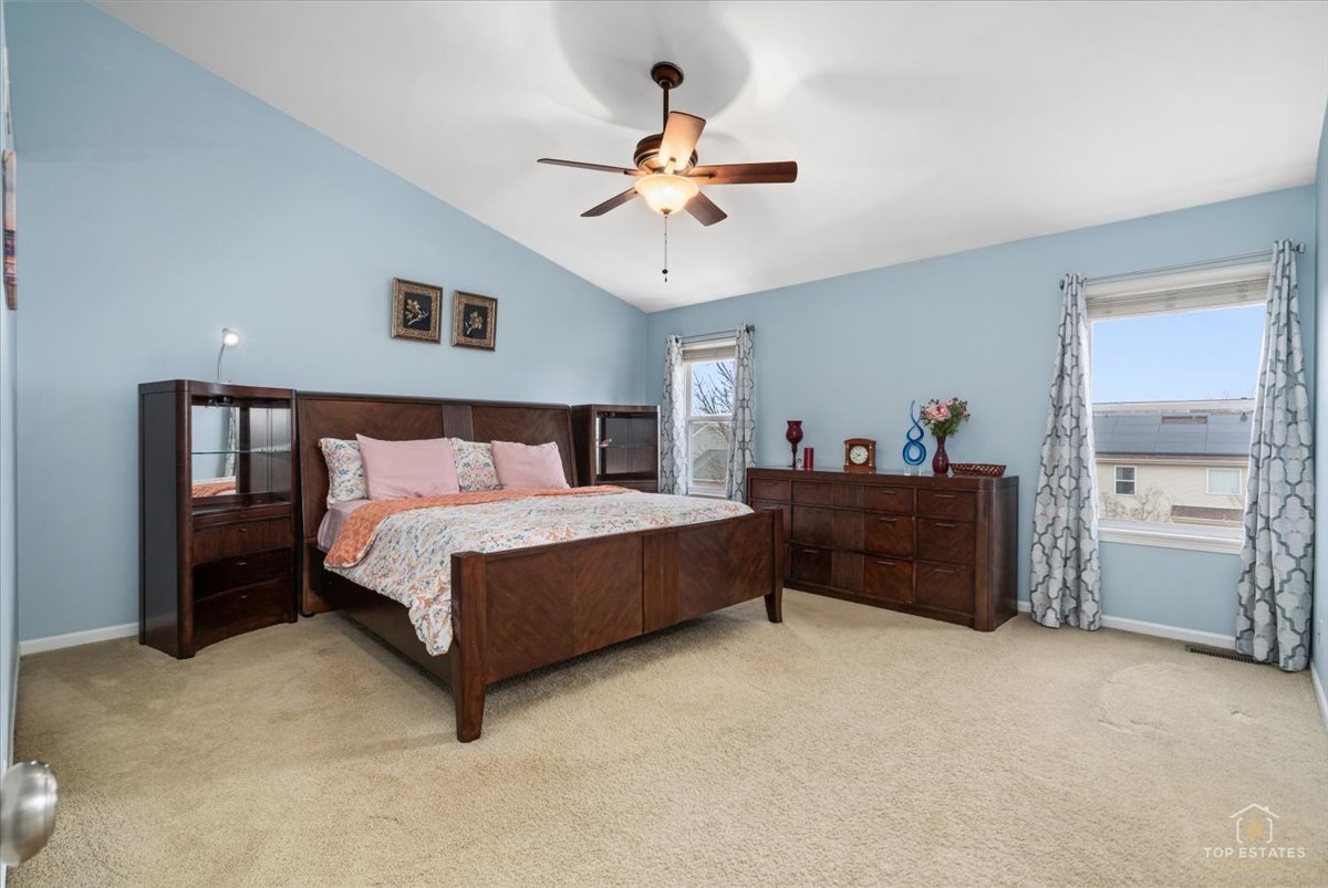 796 Singing Hills Drive, Volo, IL 60073