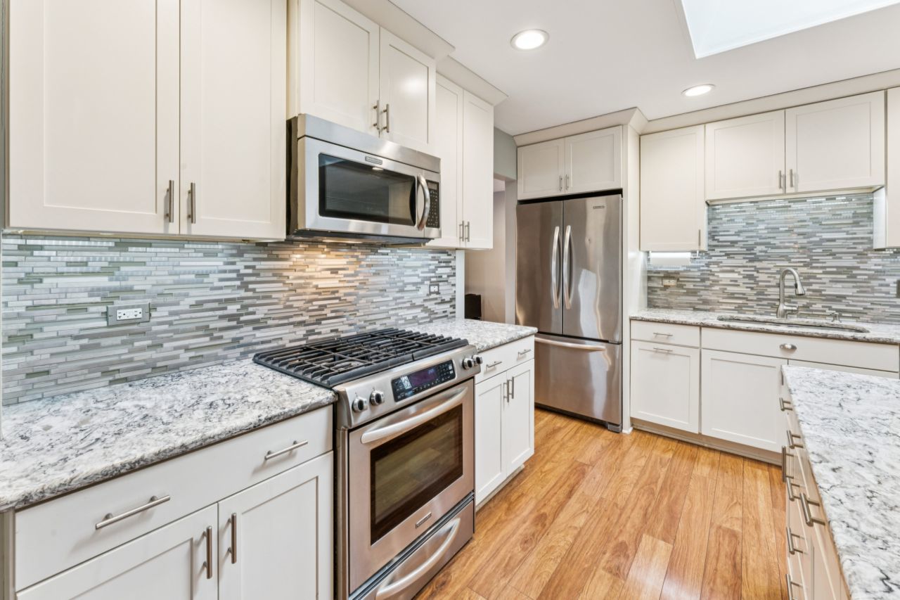 1520 Yorkshire Drive, Hanover Park, IL 60133