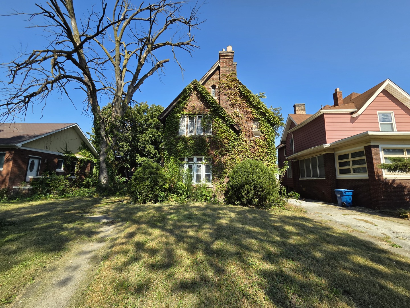 61 E 155th Street, Harvey, IL 60426