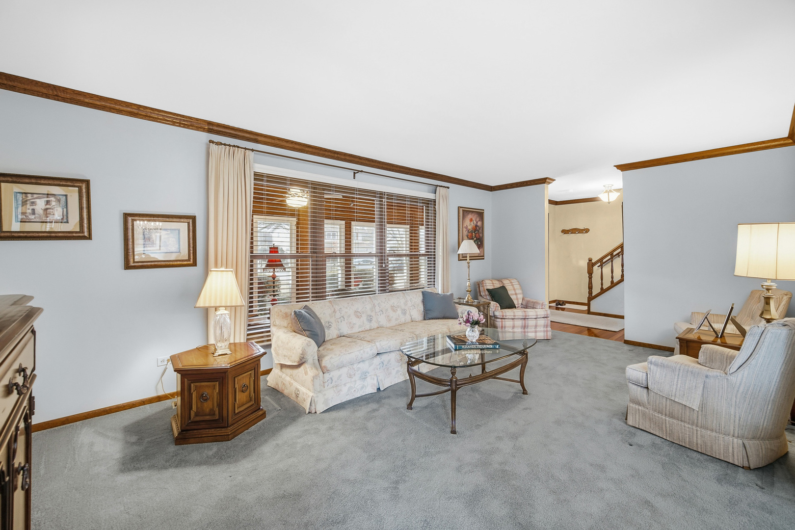 1750 Oxnard Drive, Downers Grove, IL 60516