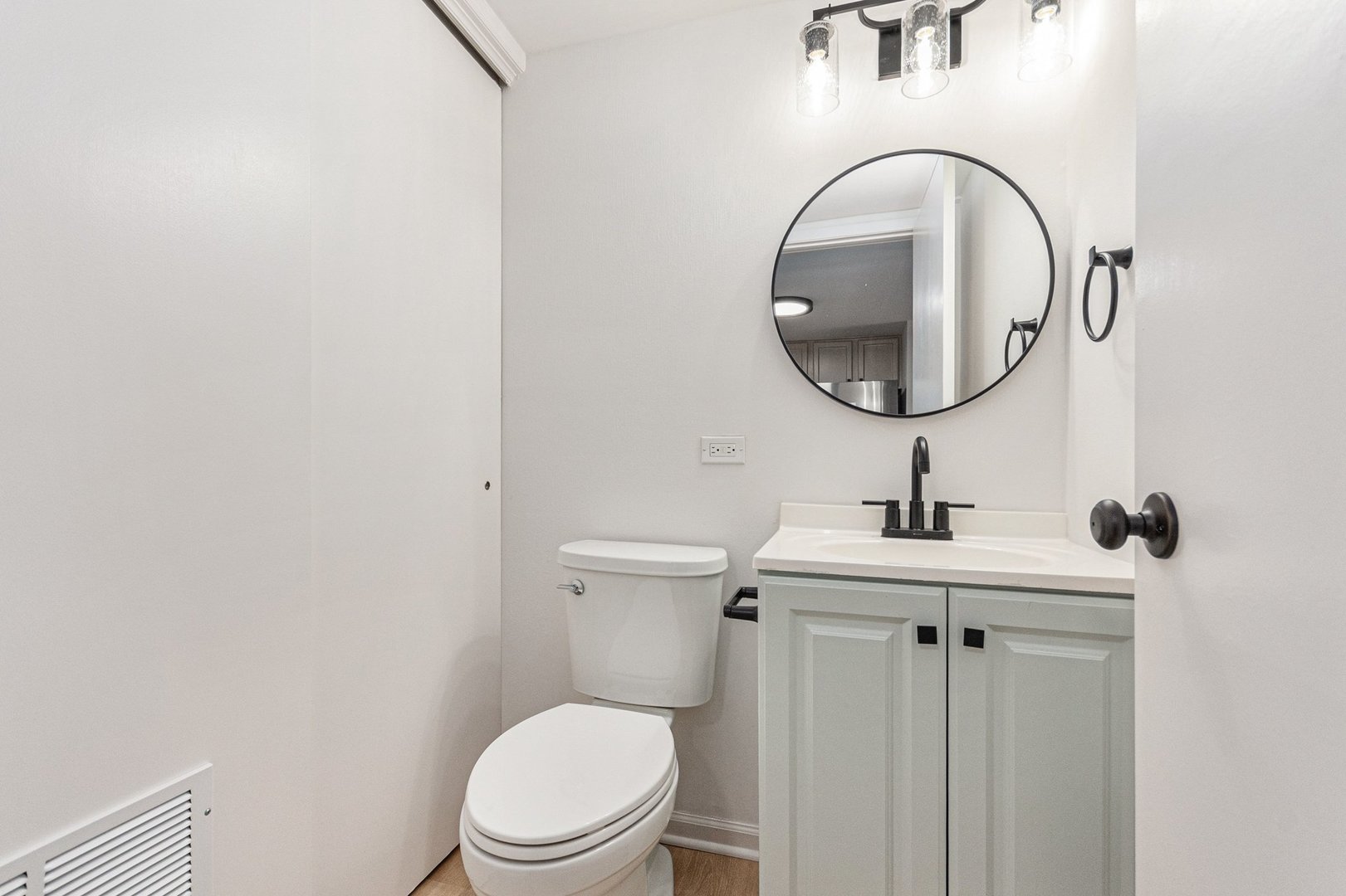 79 Maude Avenue #E, Fox Lake, IL 60020