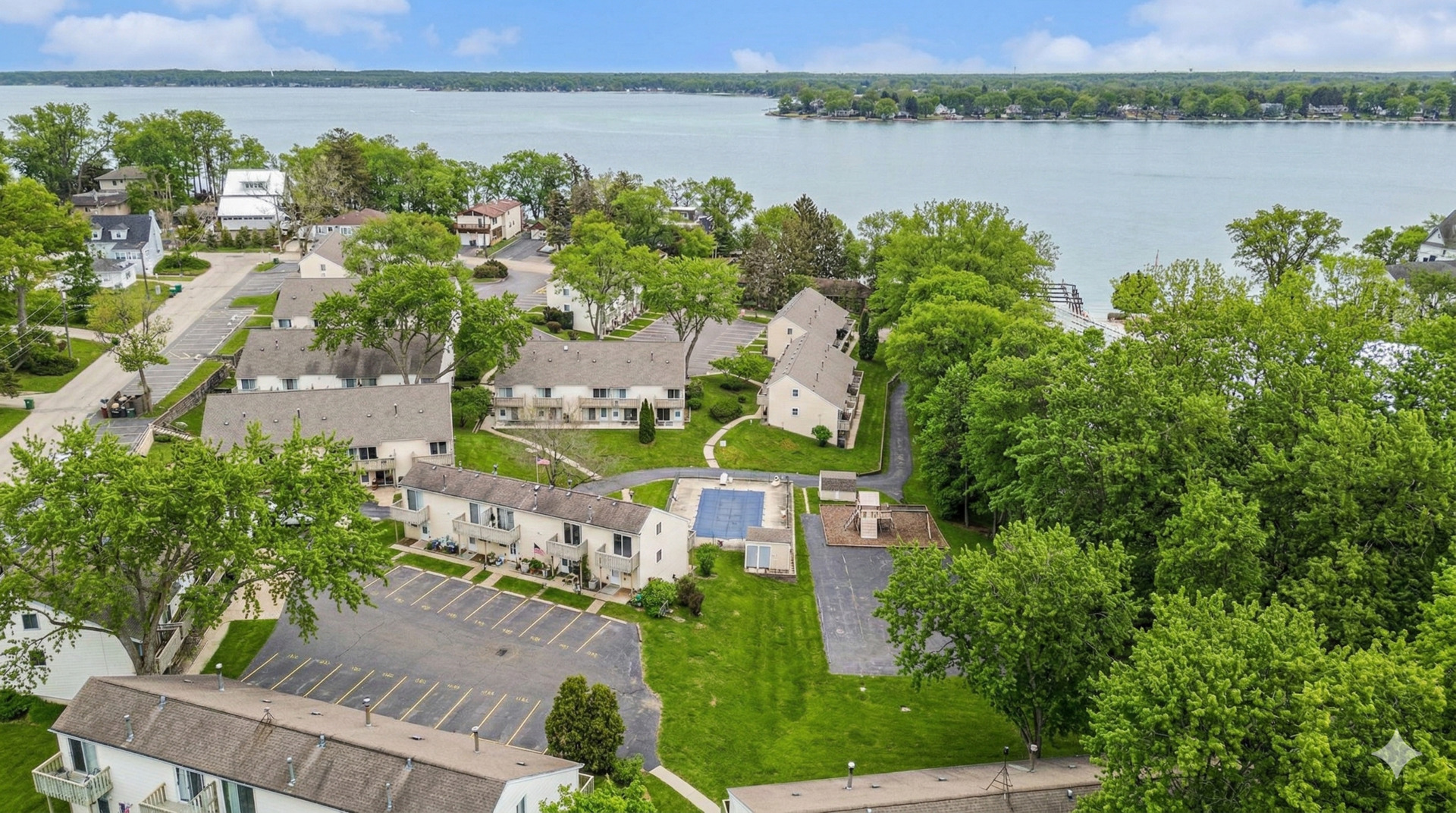 79 Maude Avenue #E, Fox Lake, IL 60020