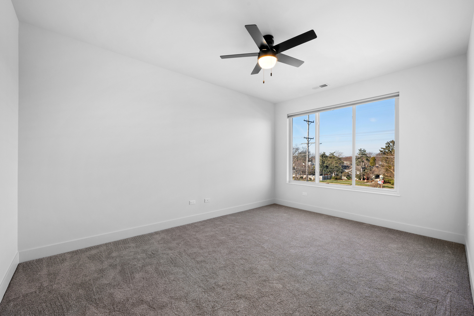 27 W Park Boulevard #303, Villa Park, IL 60181