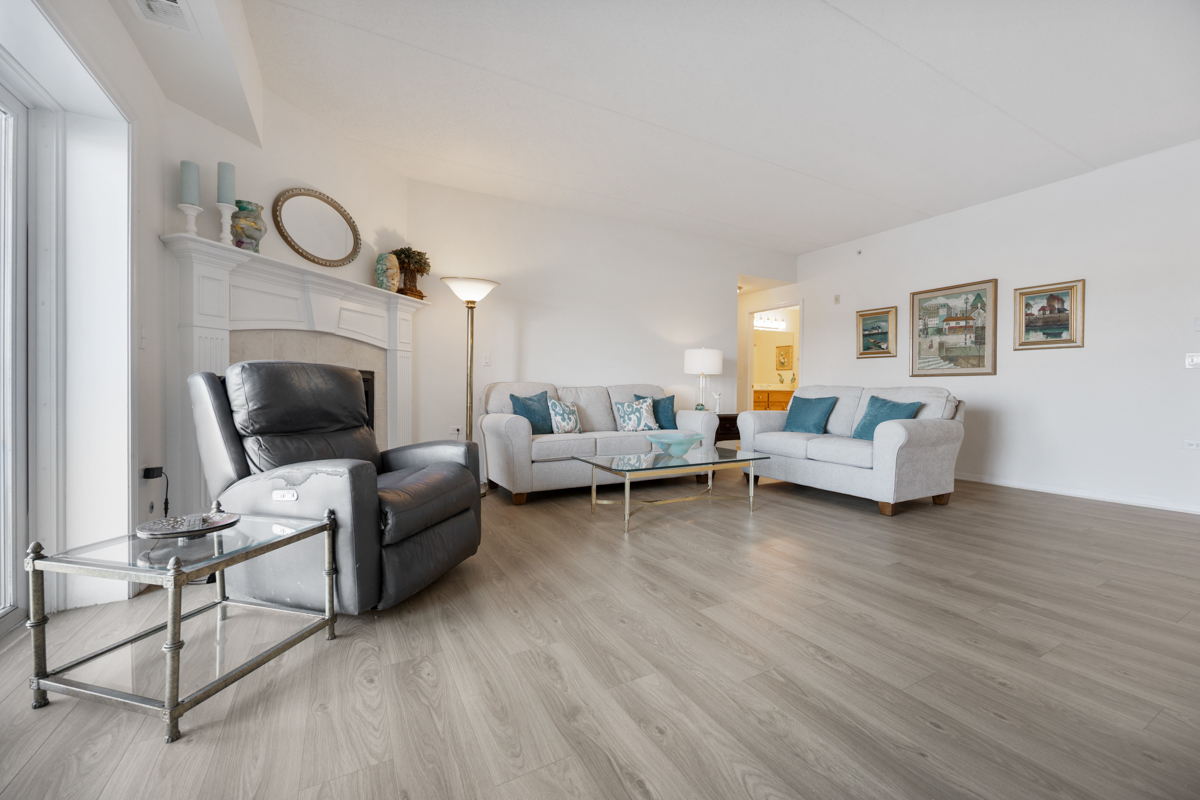 18630 Pine Lake Drive #2C, Tinley Park, IL 60477