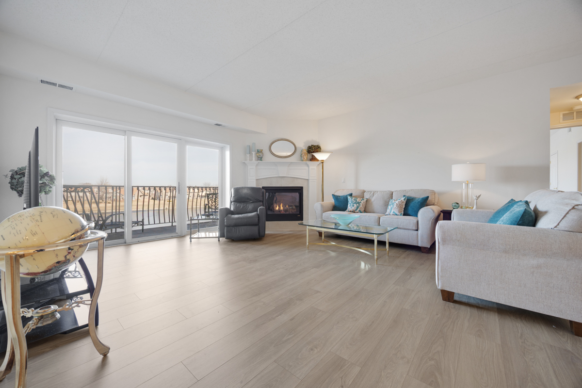 18630 Pine Lake Drive #2C, Tinley Park, IL 60477