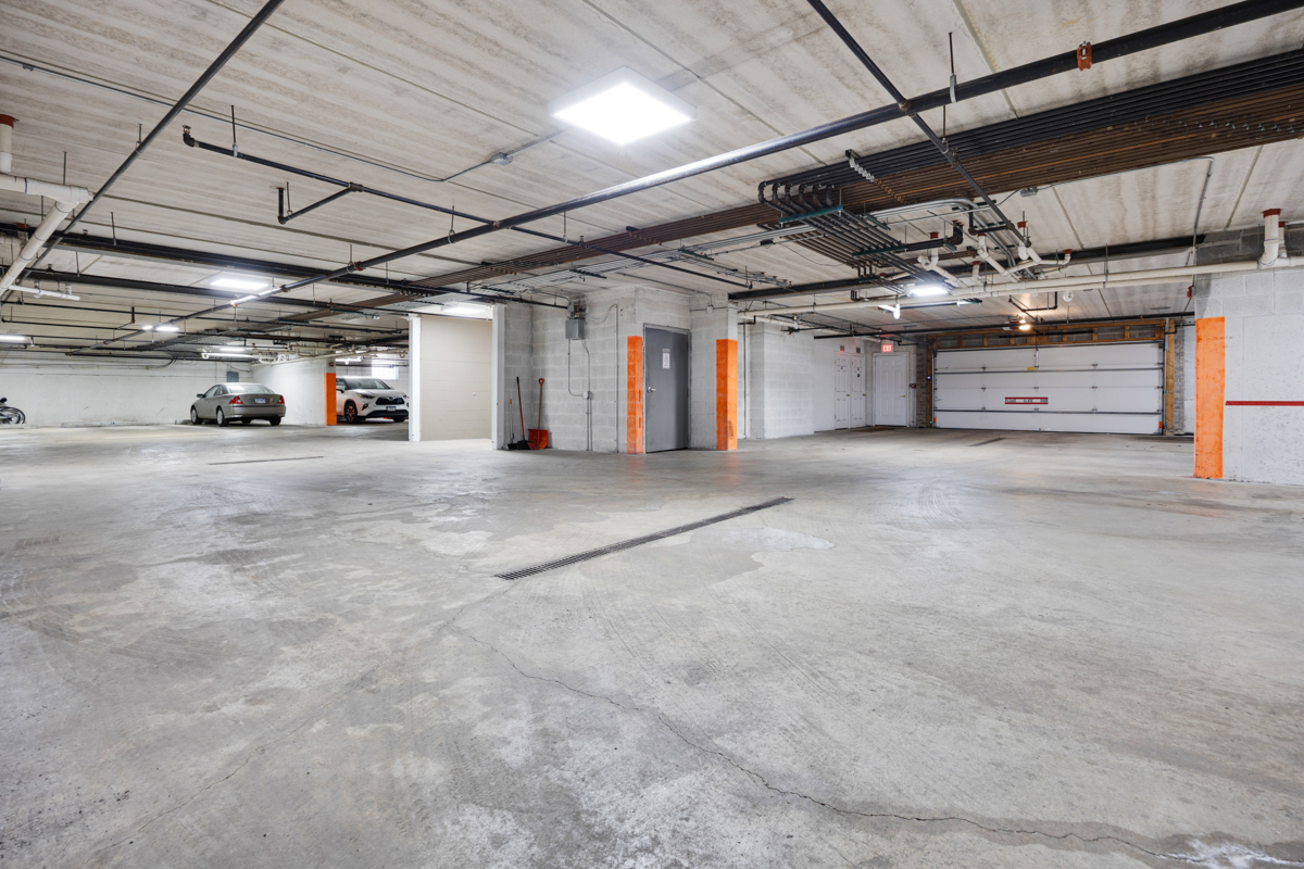 18630 Pine Lake Drive #2C, Tinley Park, IL 60477