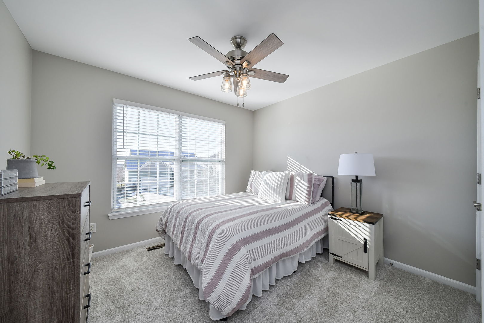 40W150 Palmer Road, Geneva, IL 60134