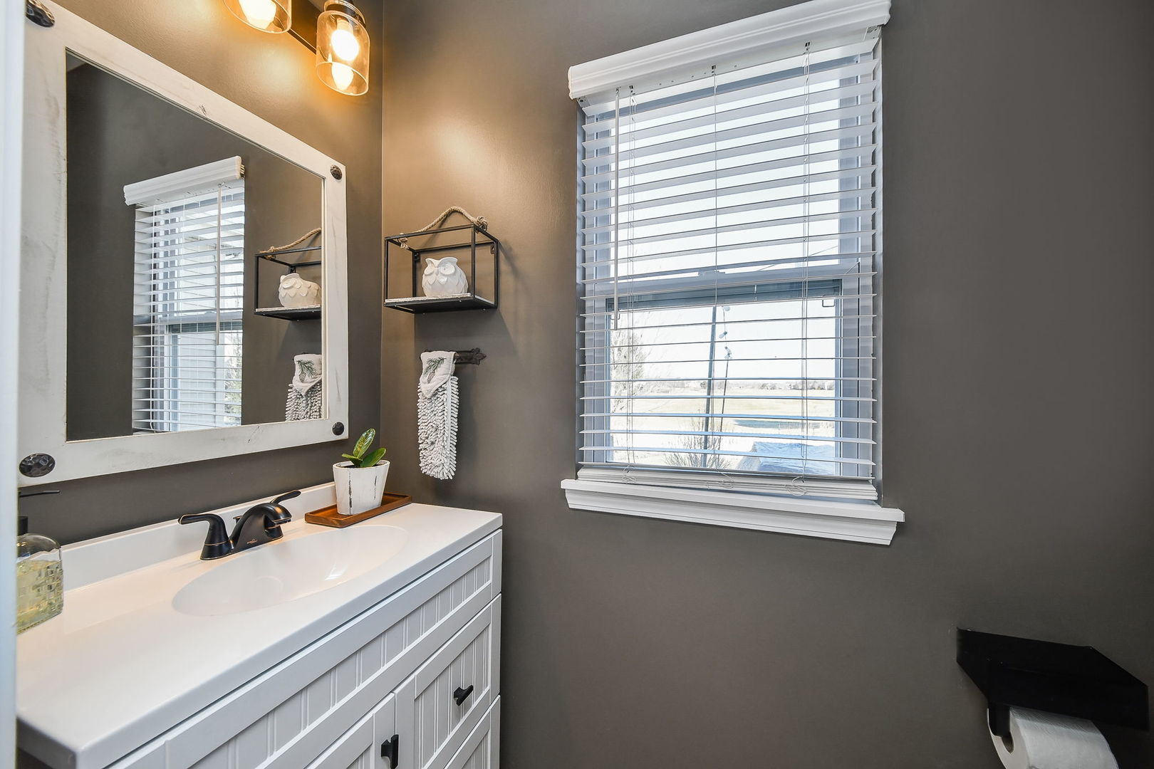 40W150 Palmer Road, Geneva, IL 60134