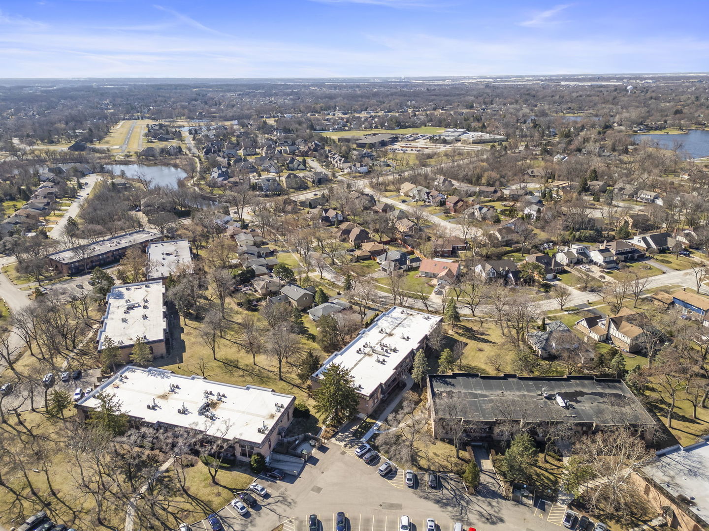 8000 WOODGLEN Lane #102, Downers Grove, IL 60516