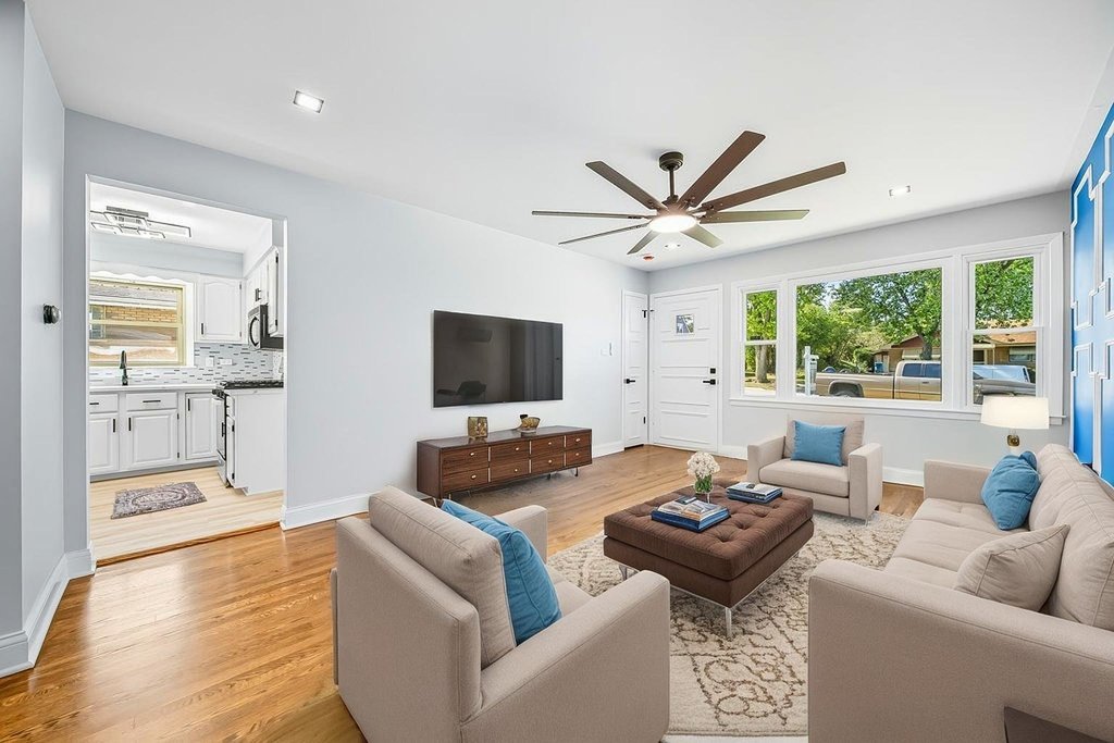 12549 S Tripp Avenue, Alsip, IL 60803