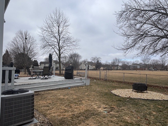 308 SKYVUE Lane, Schaumburg, IL 60194