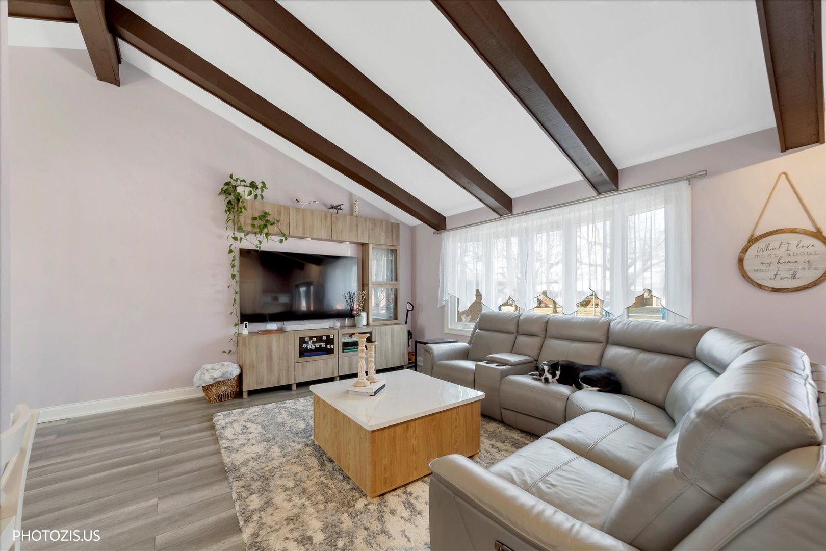 981 N Mill Road, Addison, IL 60101