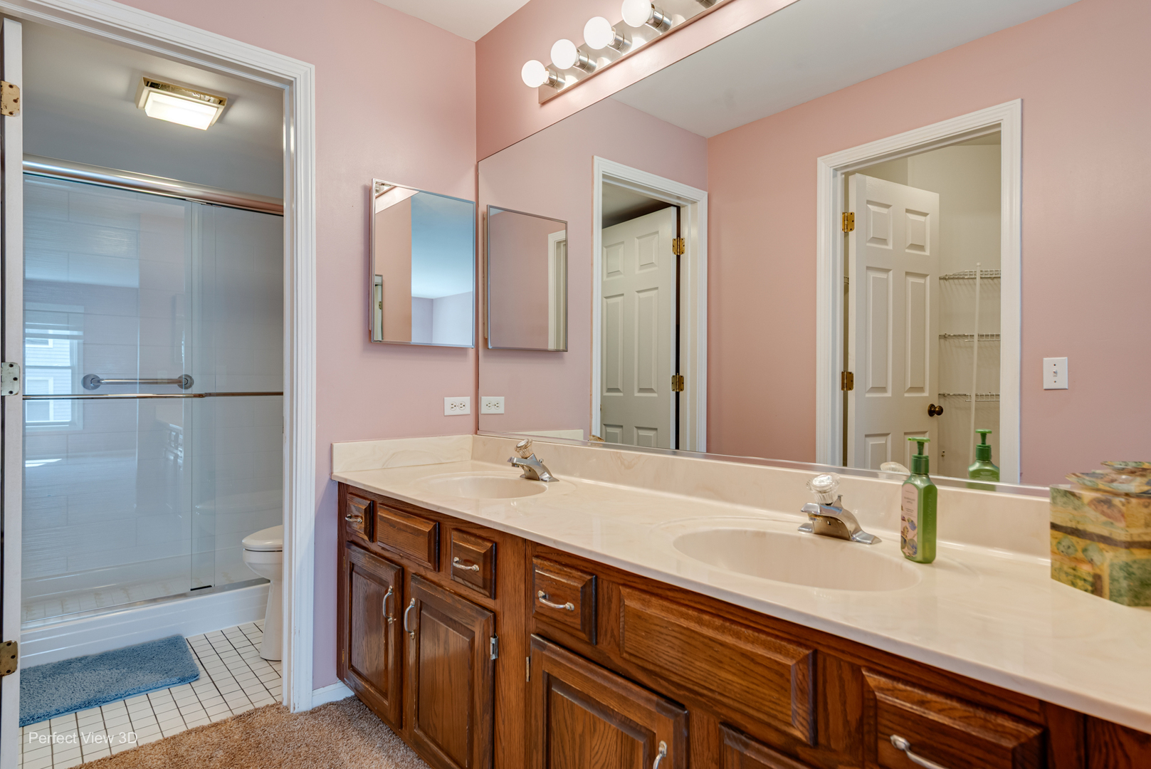 2530 Live Oak Lane, Buffalo Grove, IL 60089