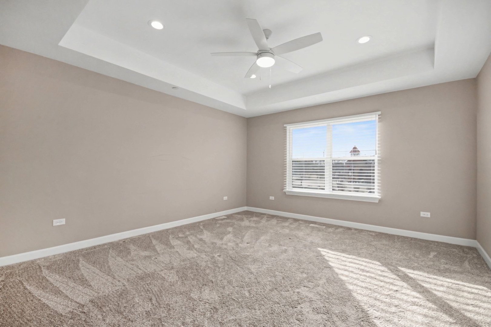 253 Masters Drive, Addison, IL 60101