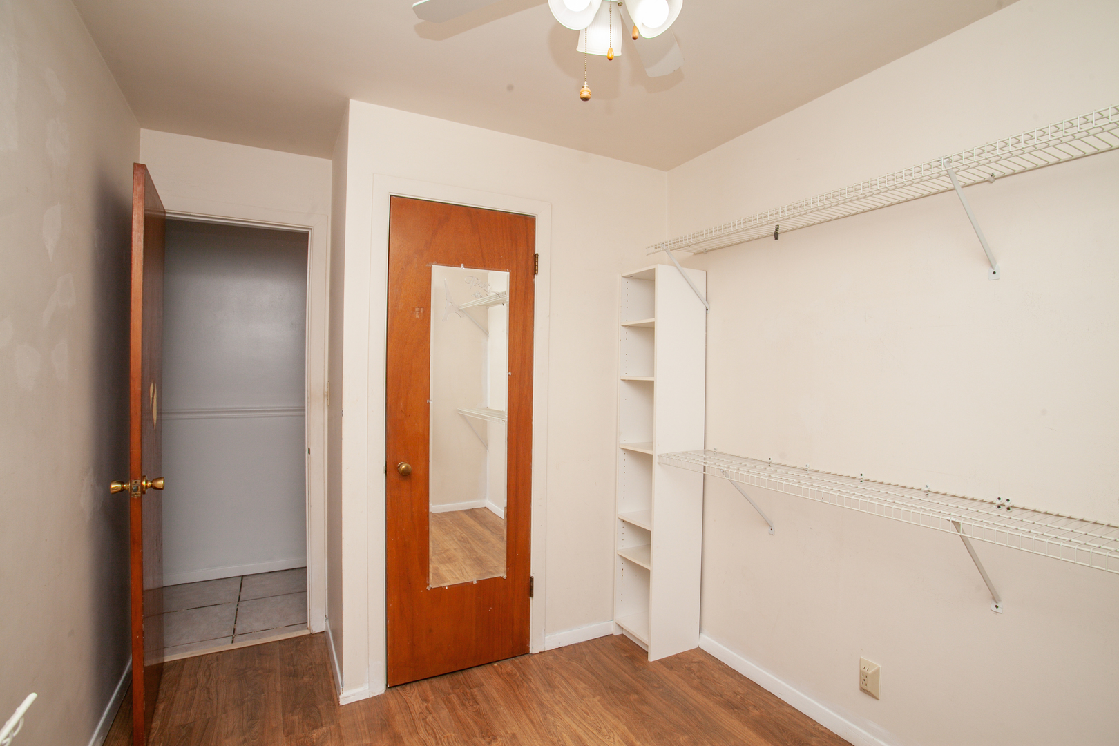 1114 E Lafayette Street, Bloomington, IL 61701