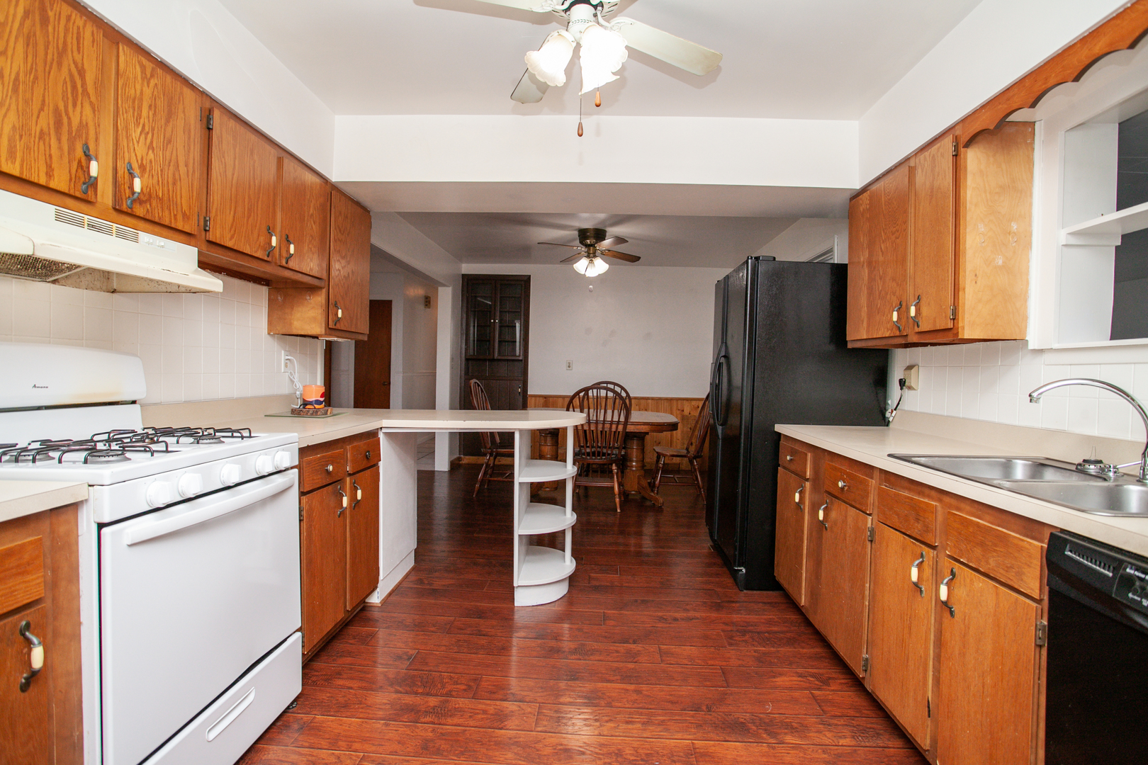 1114 E Lafayette Street, Bloomington, IL 61701