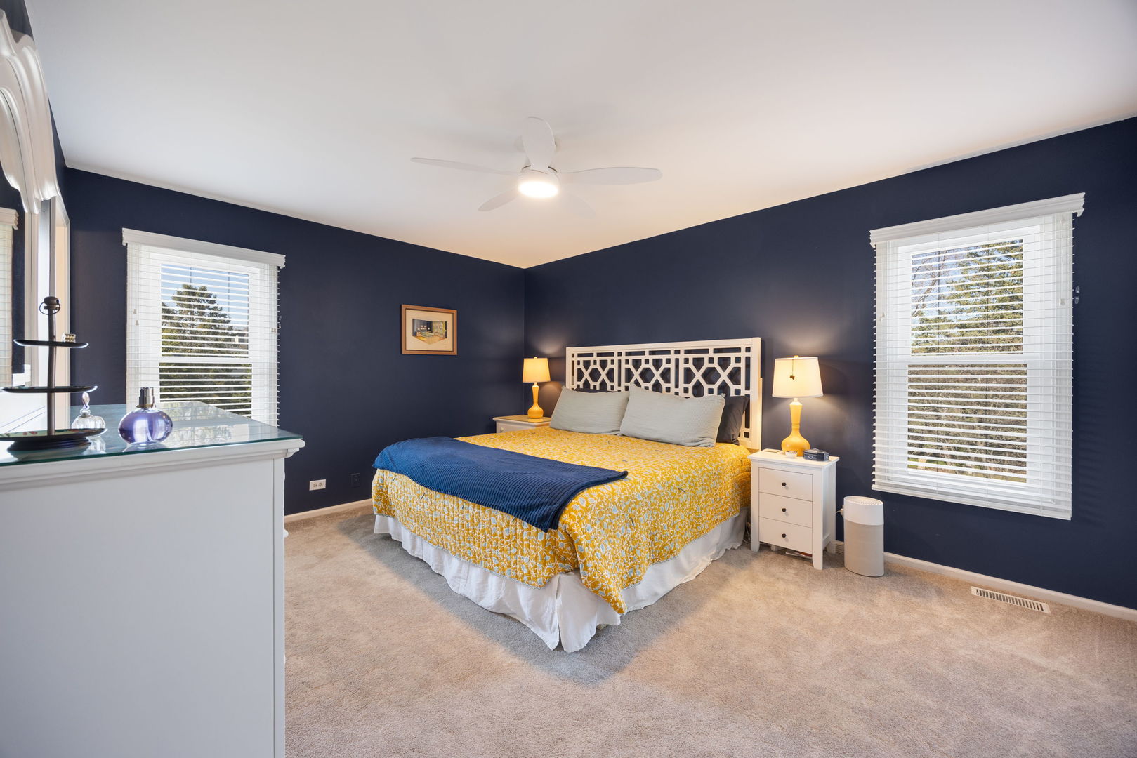 2305 Hartford Court, Naperville, IL 60565