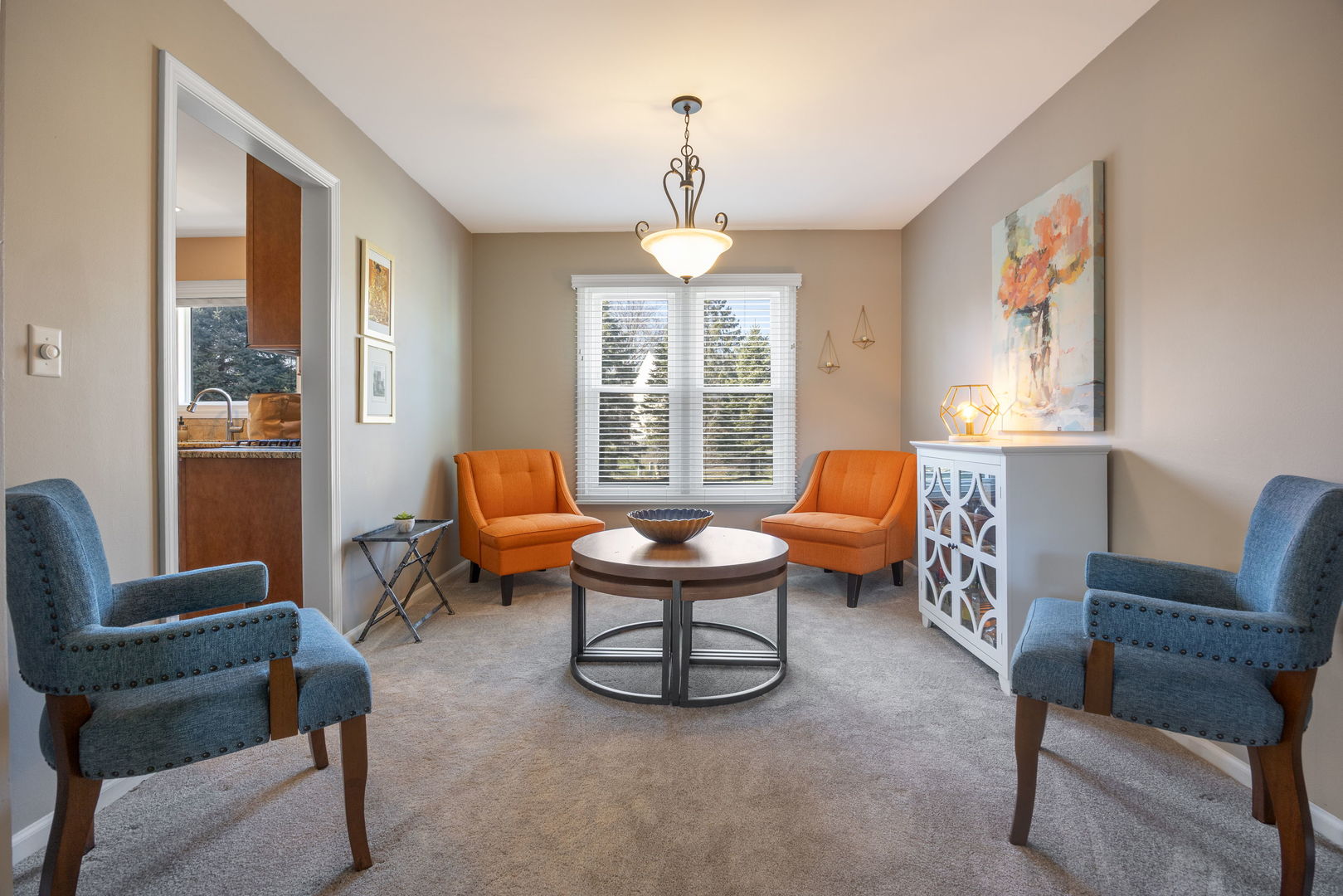 2305 Hartford Court, Naperville, IL 60565