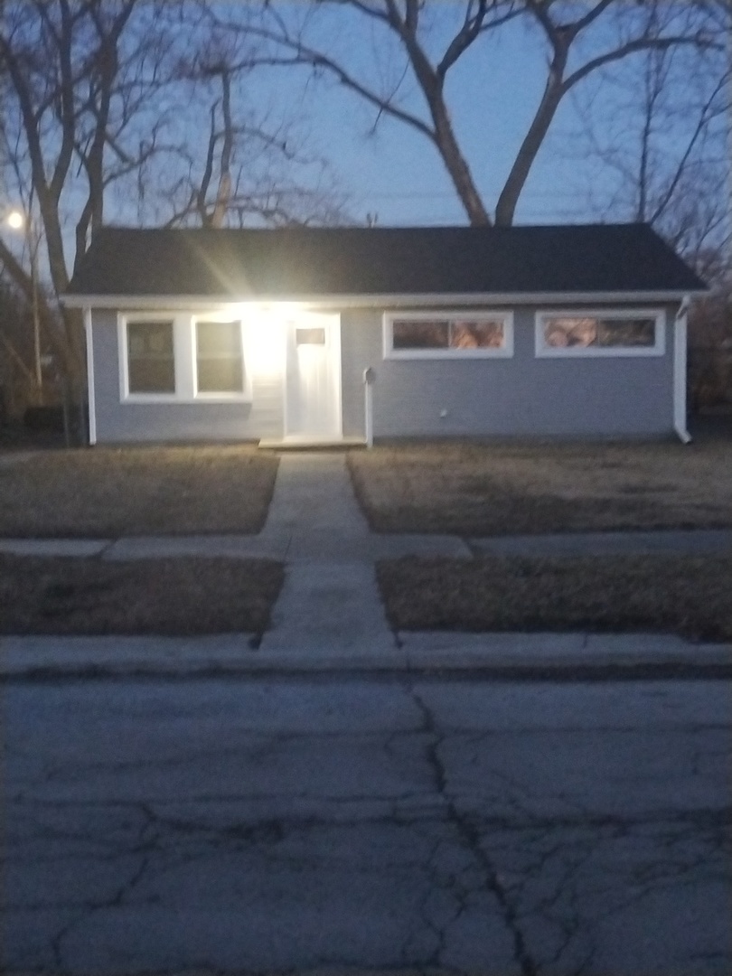 15133 S Honore Avenue, Harvey, IL 60426