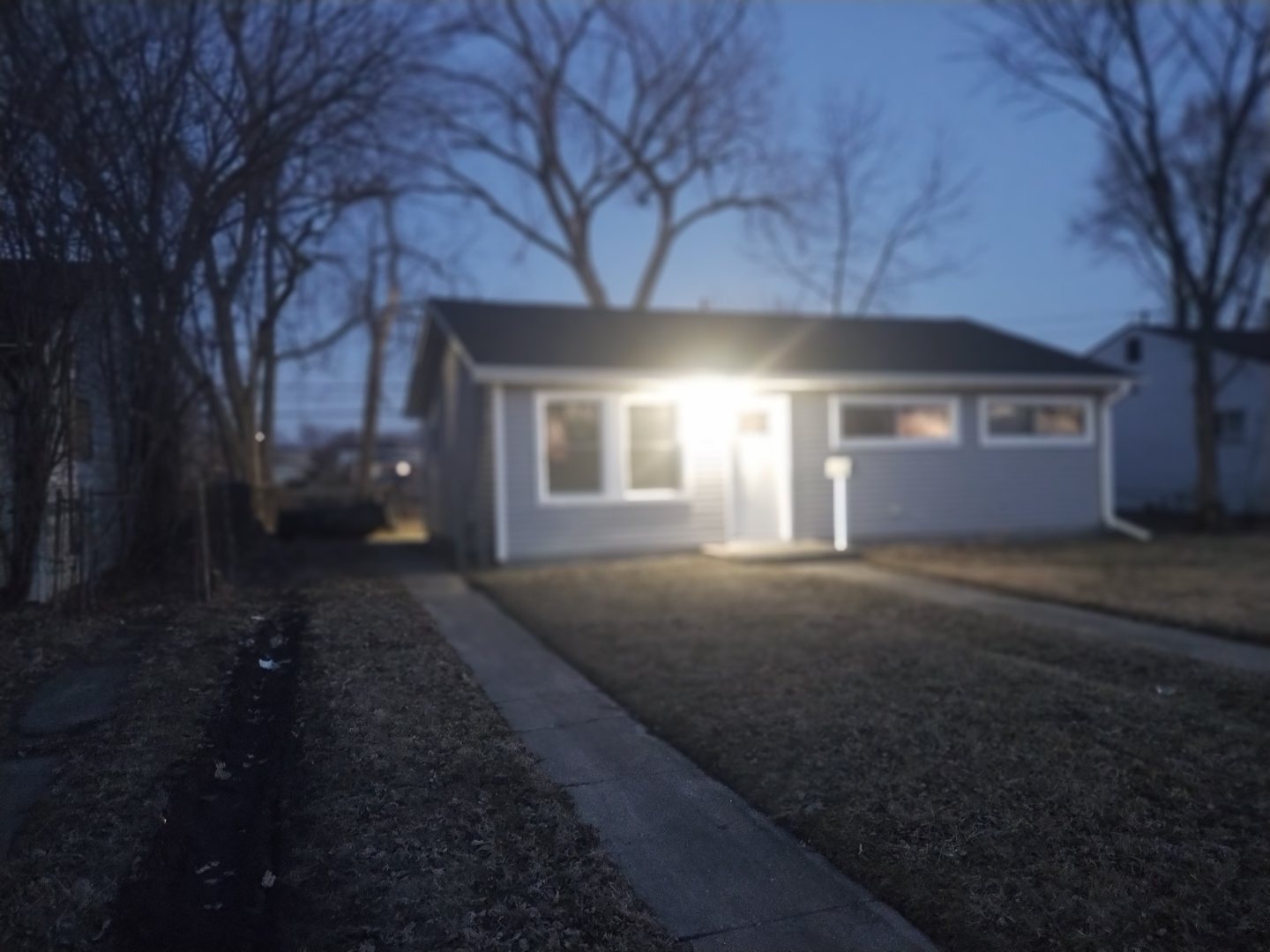 15133 S Honore Avenue, Harvey, IL 60426