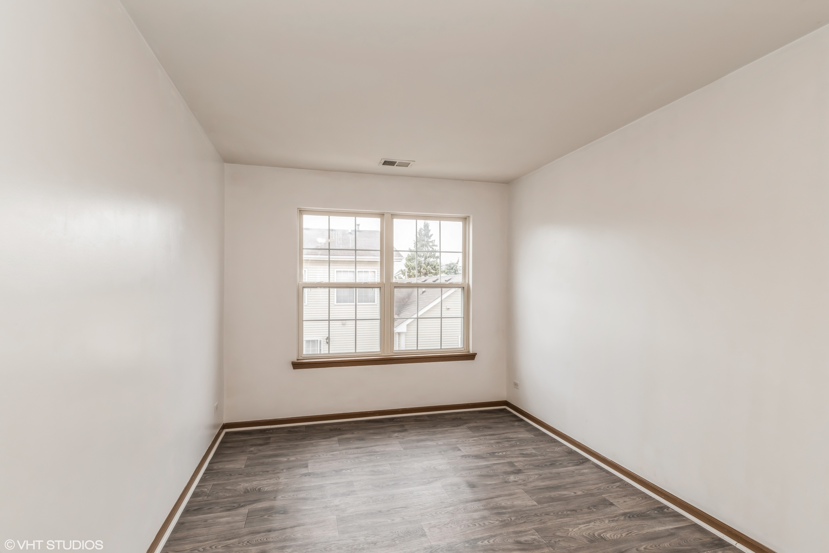 274 Holiday Lane, Hainesville, IL 60073