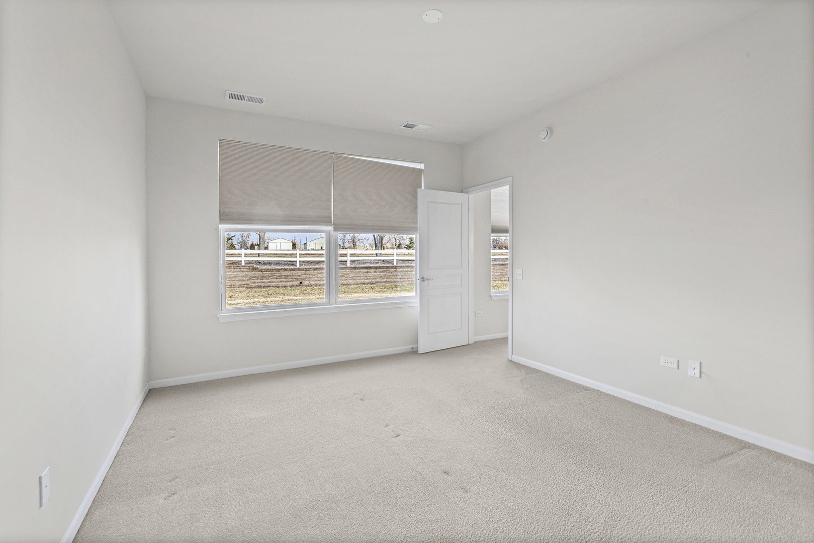 3204 Comstock Court, Mundelein, IL 60060