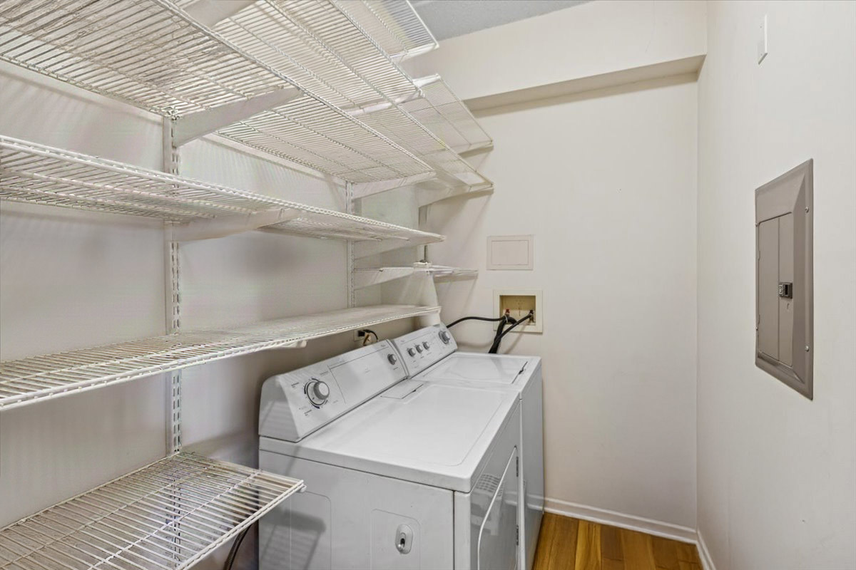 3100 Town Square Drive #308, Rolling Meadows, IL 60008