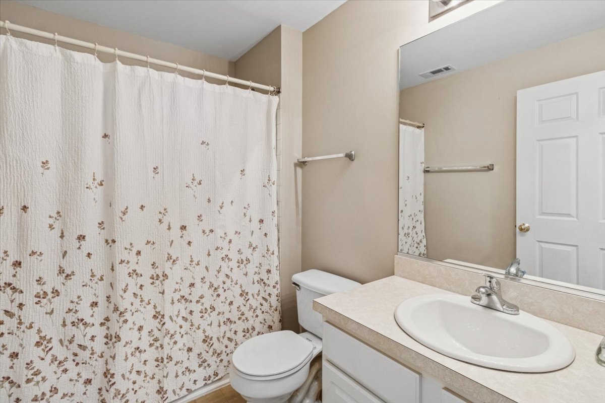 3100 Town Square Drive #308, Rolling Meadows, IL 60008