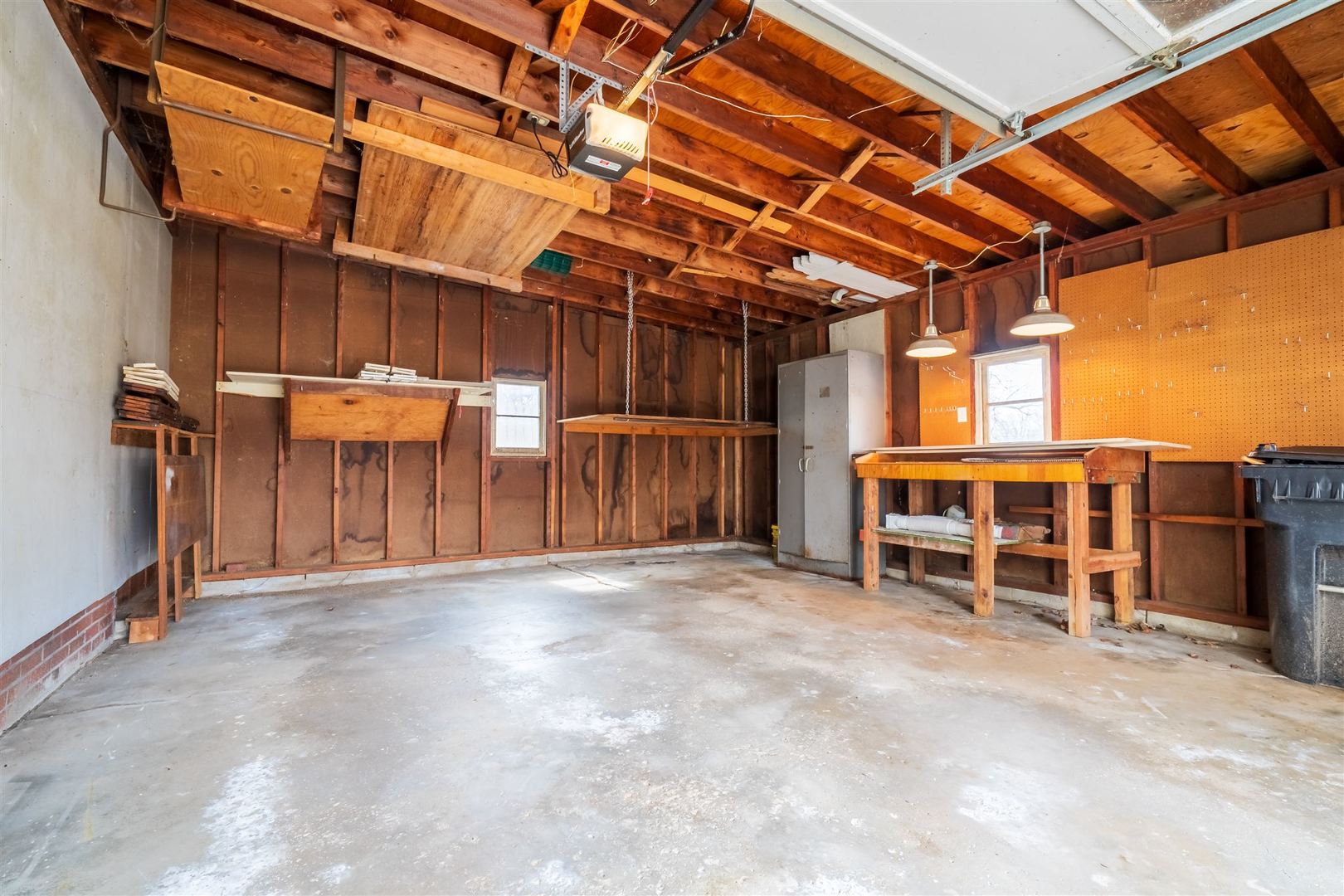 907 S Fell Avenue, Normal, IL 61761