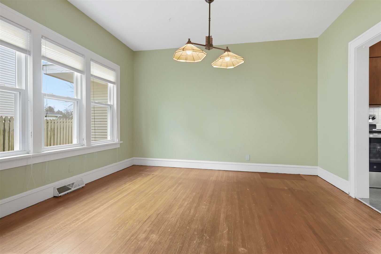 907 S Fell Avenue, Normal, IL 61761