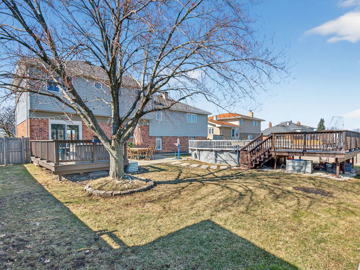 16319 Evergreen Drive, Tinley Park, IL 60477