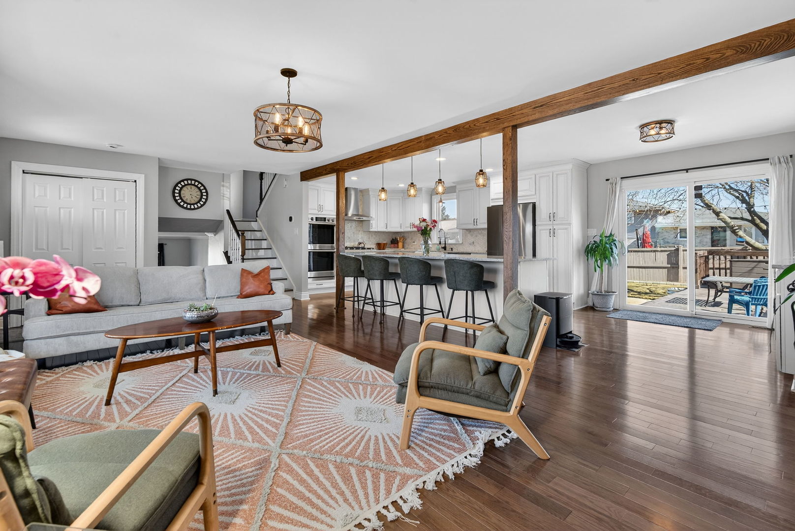 16319 Evergreen Drive, Tinley Park, IL 60477