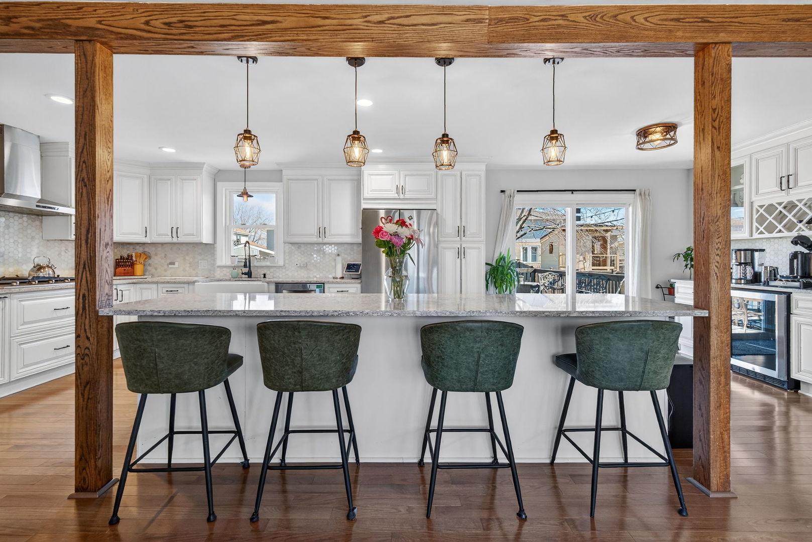 16319 Evergreen Drive, Tinley Park, IL 60477