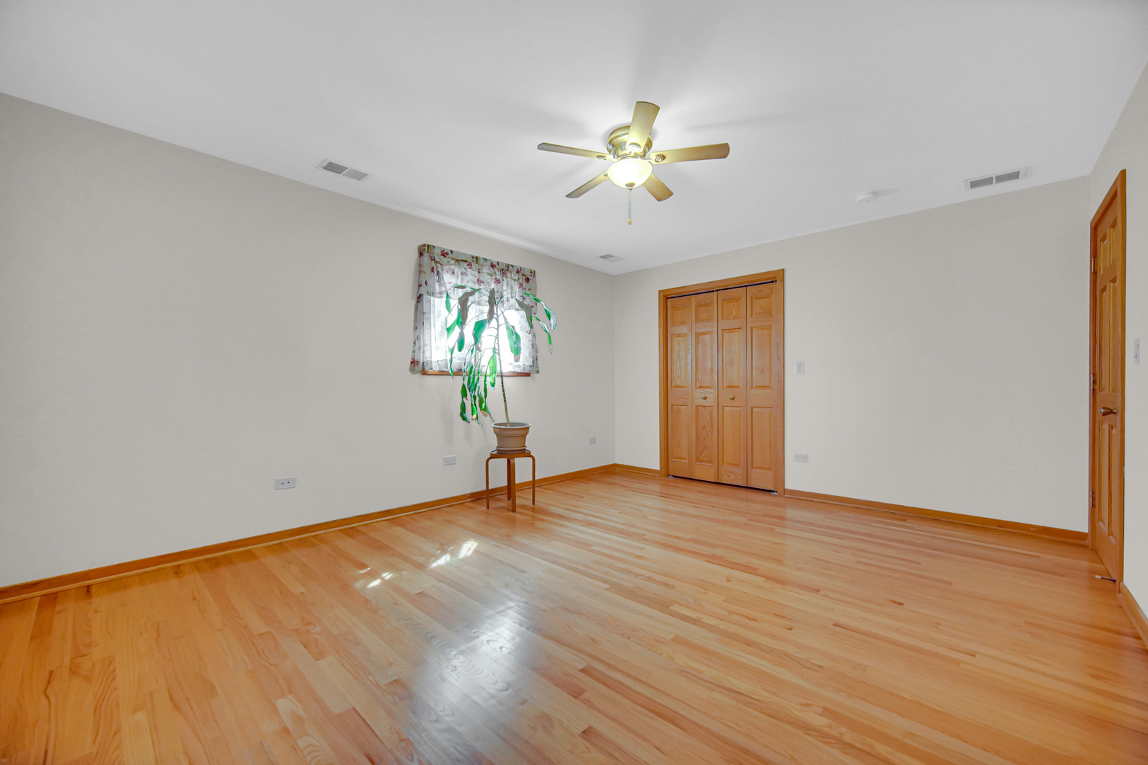 2606 W Walter Zimny Drive, Posen, IL 60469