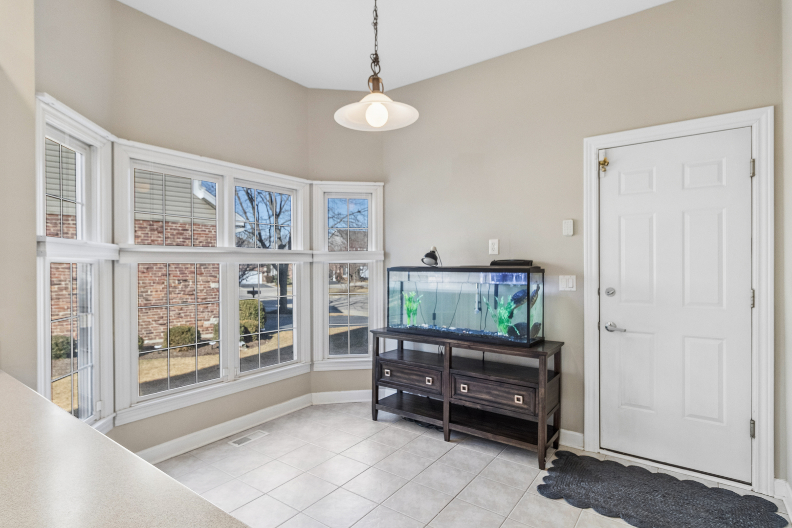 1029 W Bogey Lane, Palatine, IL 60067