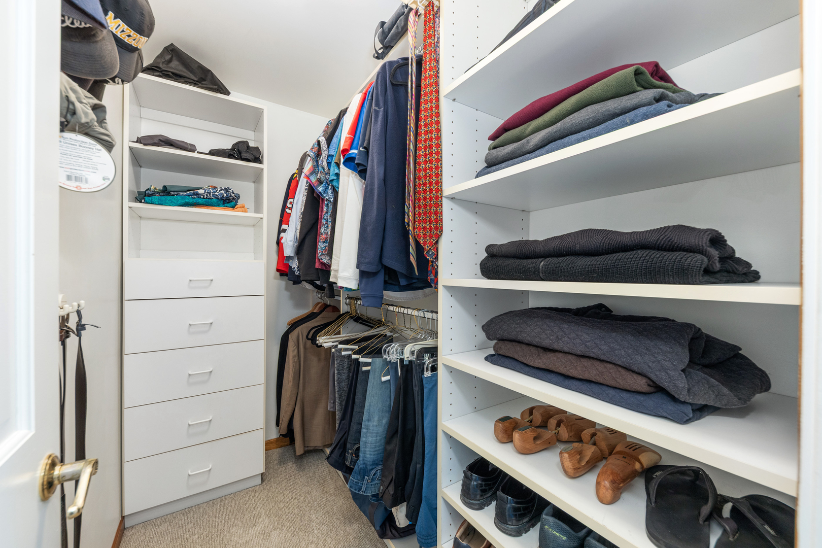 2347 Wilmington Court, Naperville, IL 60565