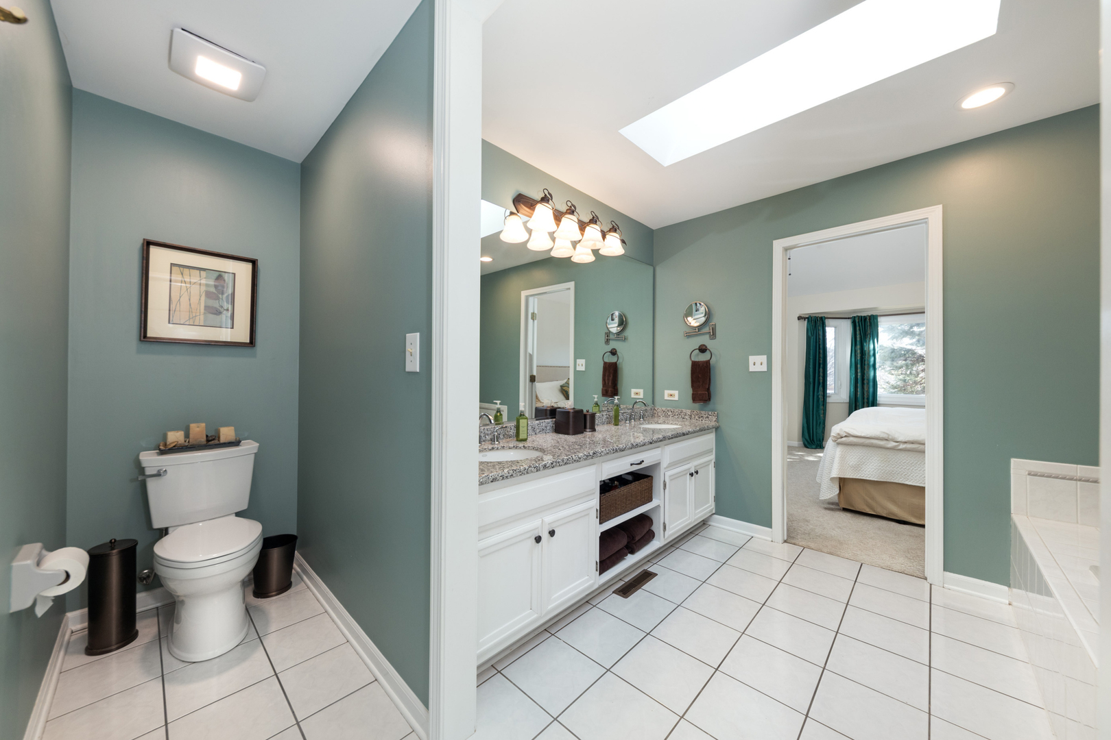 2347 Wilmington Court, Naperville, IL 60565