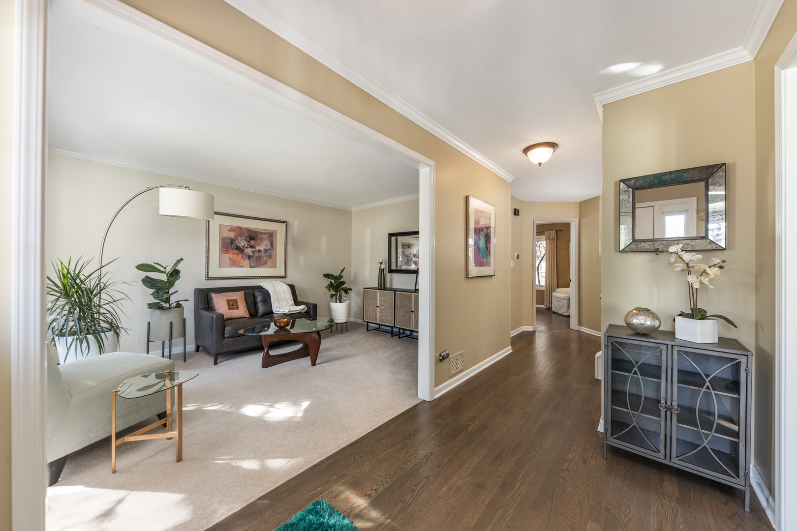 2347 Wilmington Court, Naperville, IL 60565