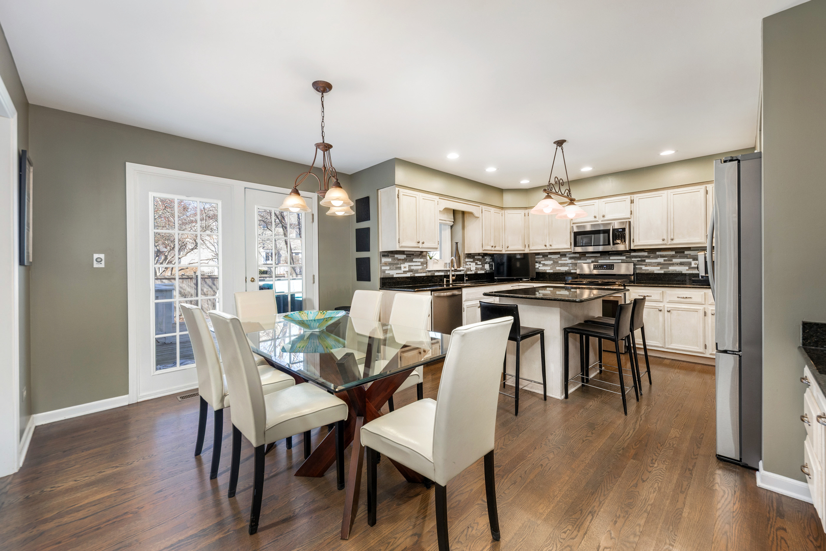 2347 Wilmington Court, Naperville, IL 60565