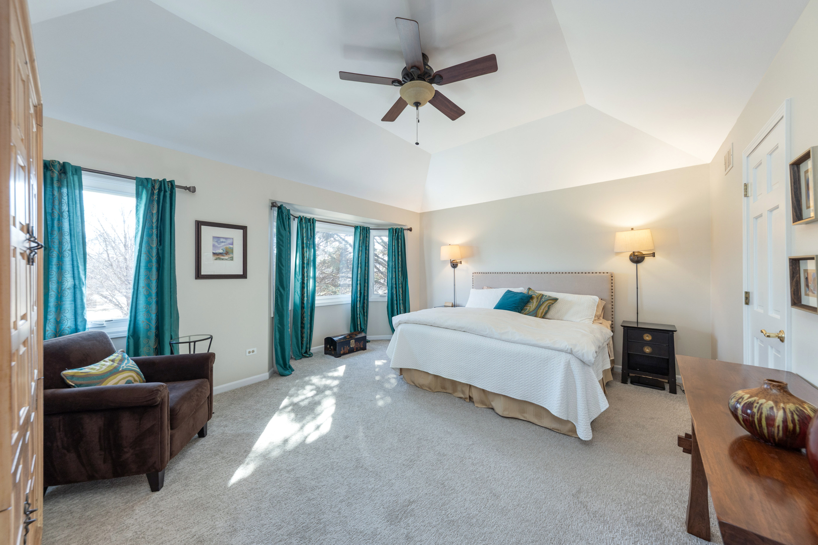 2347 Wilmington Court, Naperville, IL 60565