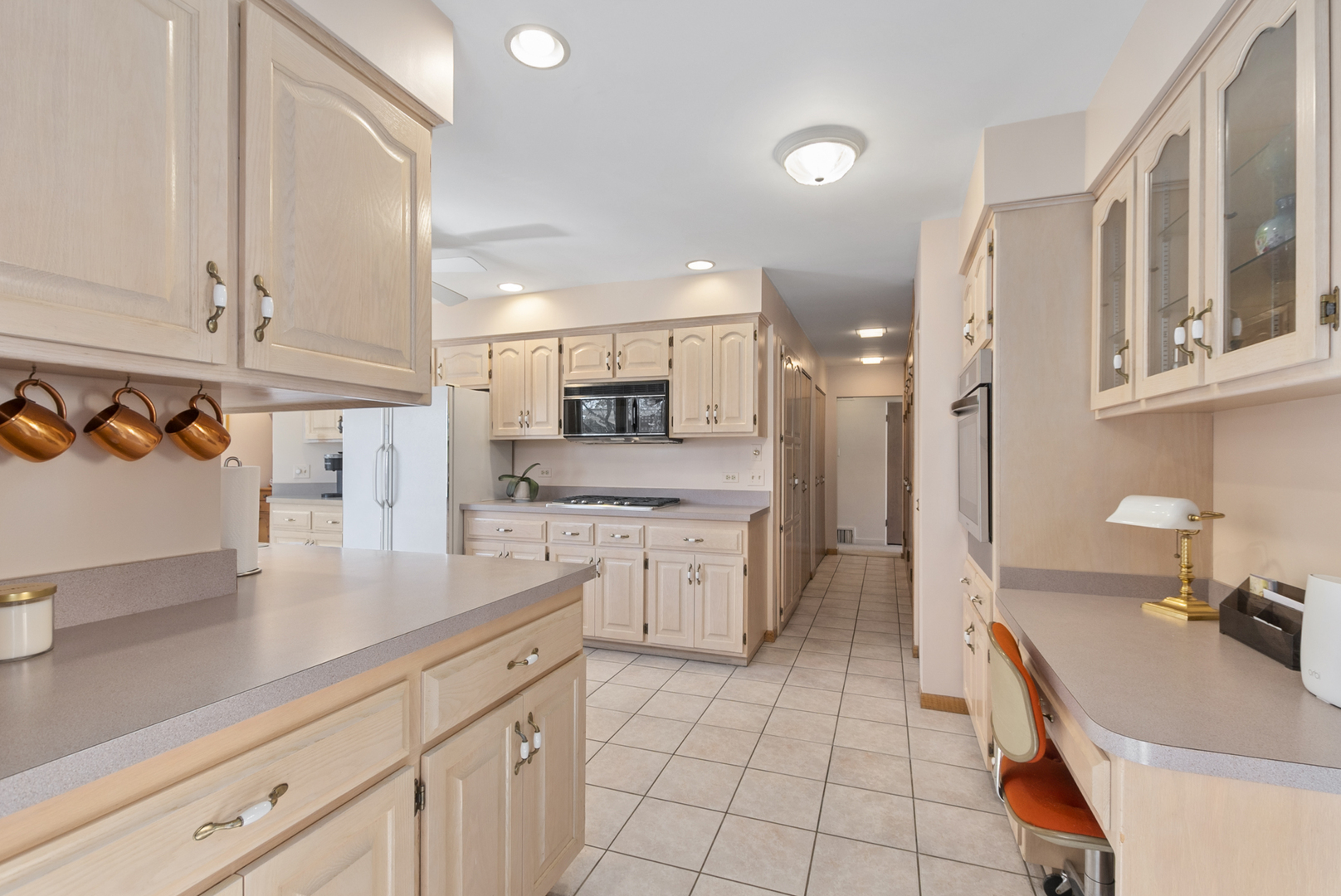 18515 Dundee Avenue, Homewood, IL 60430