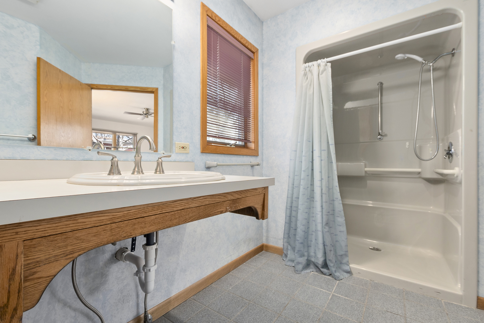 18515 Dundee Avenue, Homewood, IL 60430