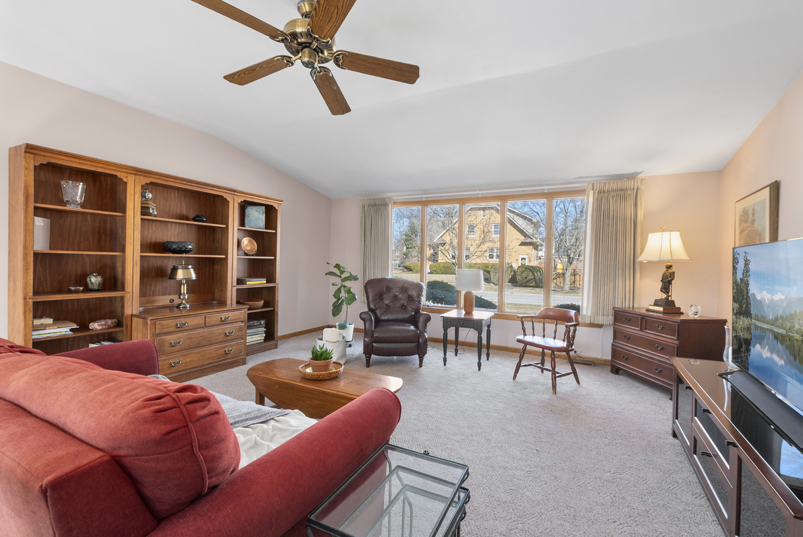 18515 Dundee Avenue, Homewood, IL 60430