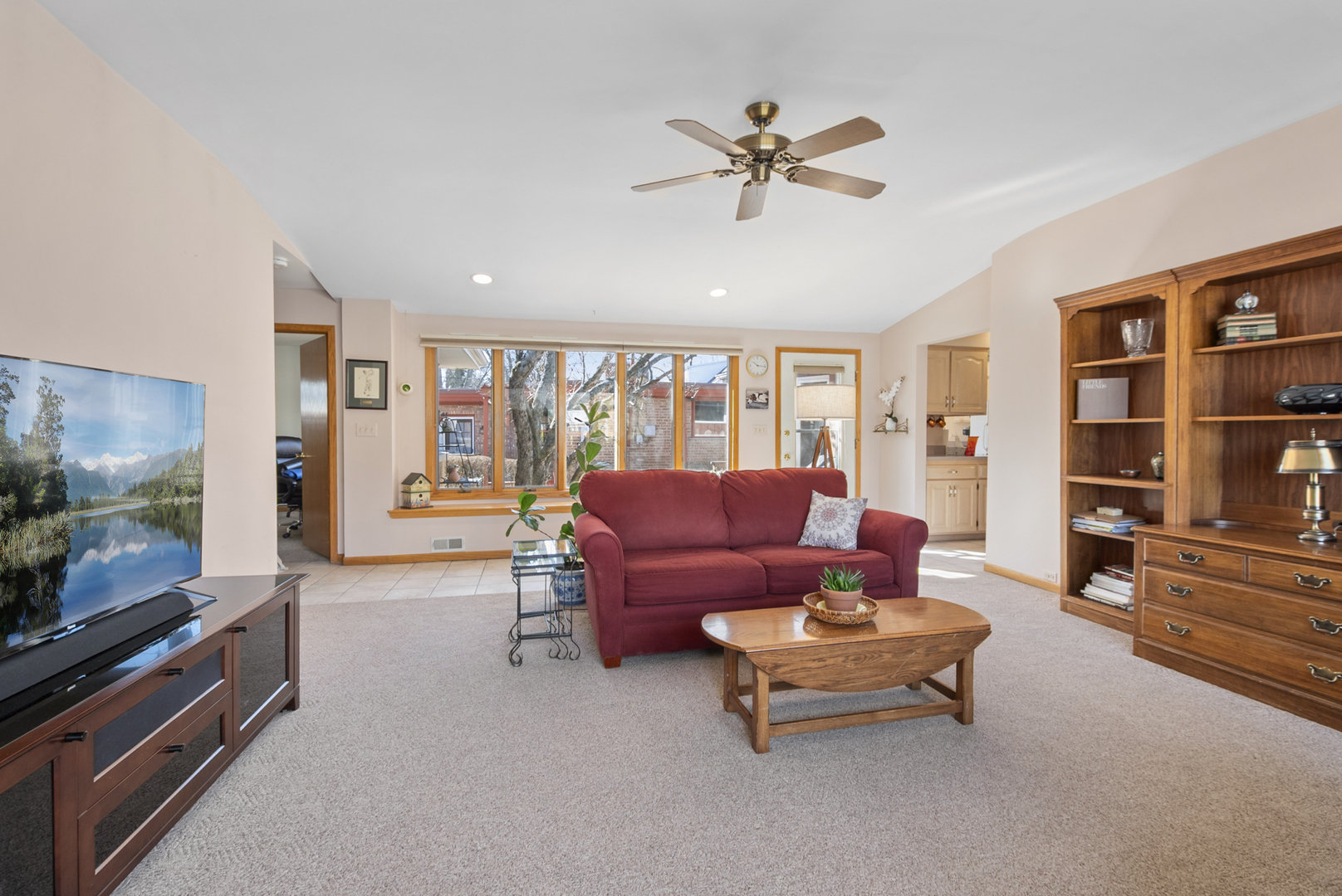 18515 Dundee Avenue, Homewood, IL 60430