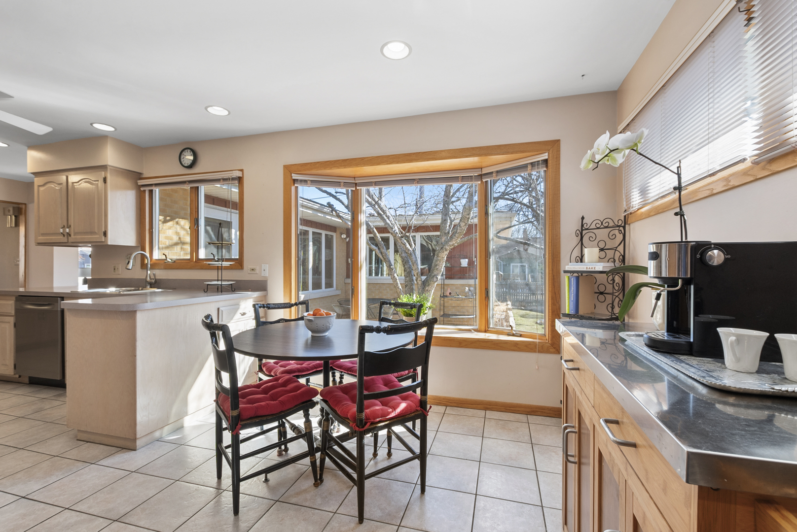 18515 Dundee Avenue, Homewood, IL 60430