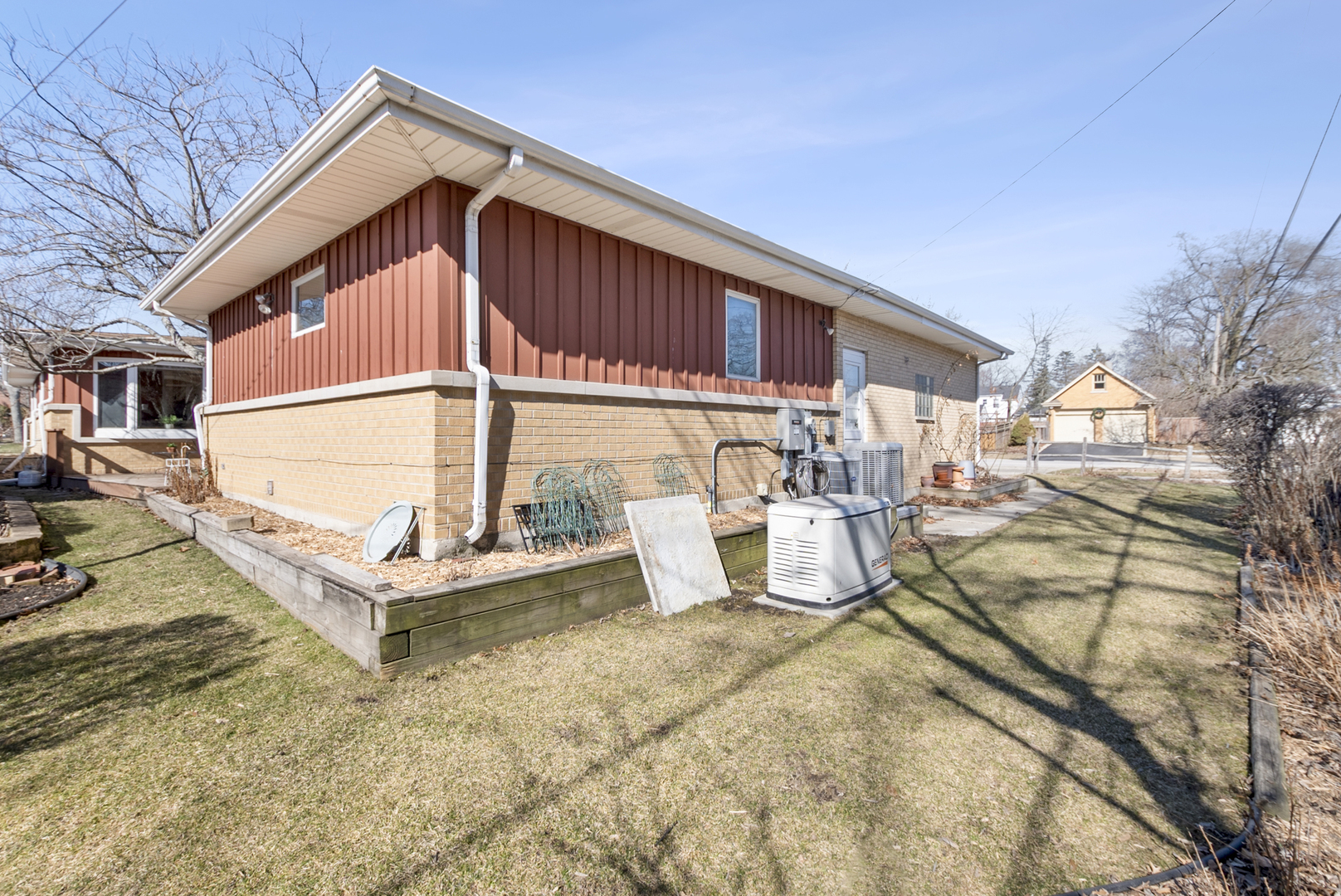 18515 Dundee Avenue, Homewood, IL 60430