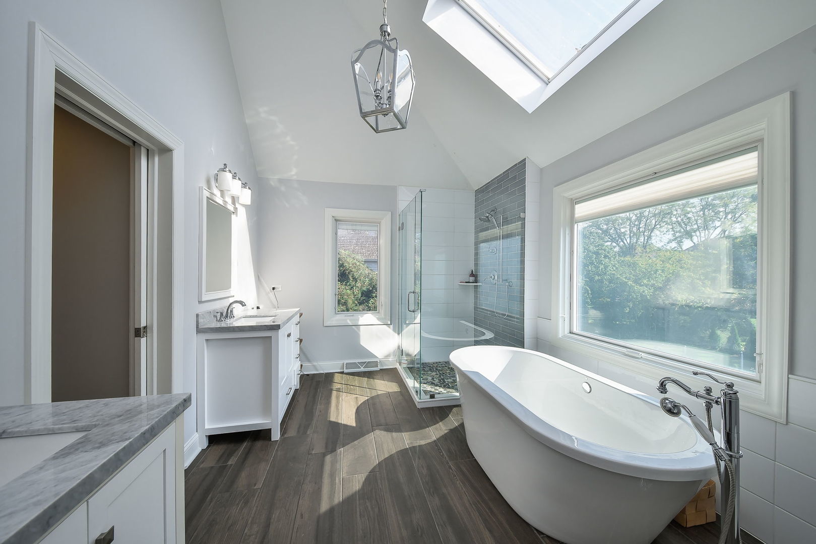 24 Winners Cup Circle, Wheaton, IL 60189